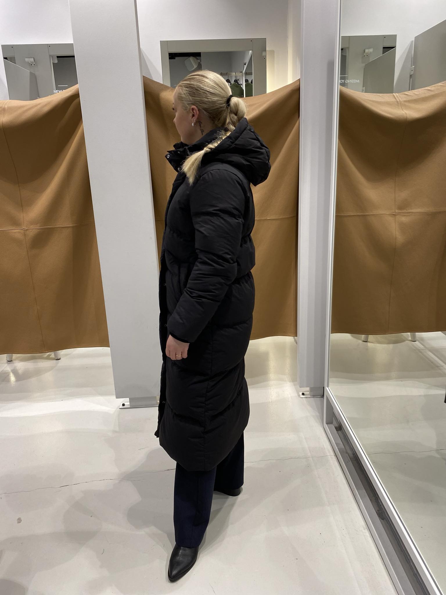 Sofie Nita Kåpe - Sort/ Black